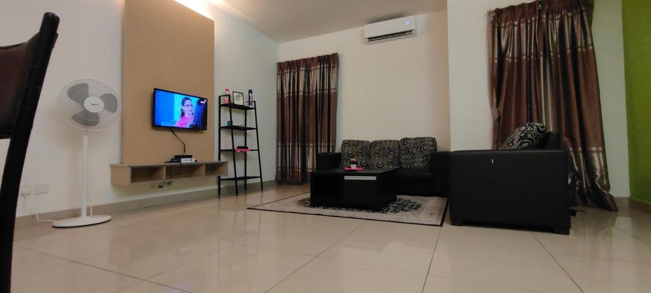 JV Homestay Dviana Wakaf Che Yeh Kota Bahru Luaran gambar